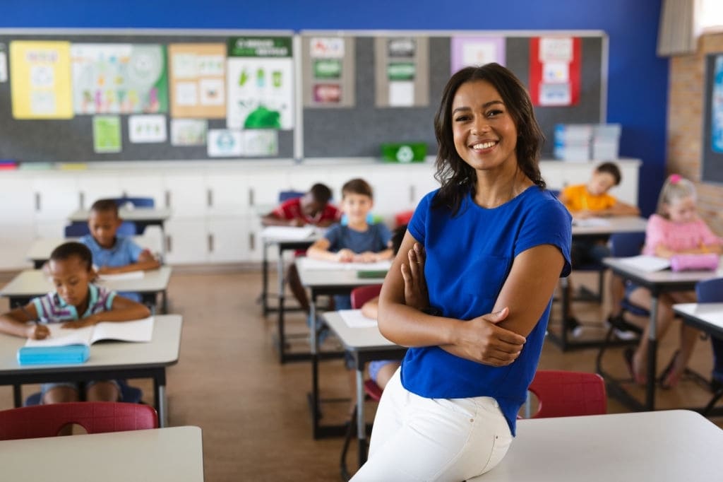 Une école privée recrute plusieurs enseignants élémentaire