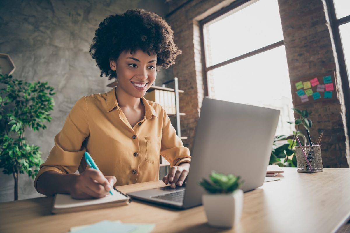 Carlcaretechnology recrute un Community Manager & Créateur(rice) de contenus