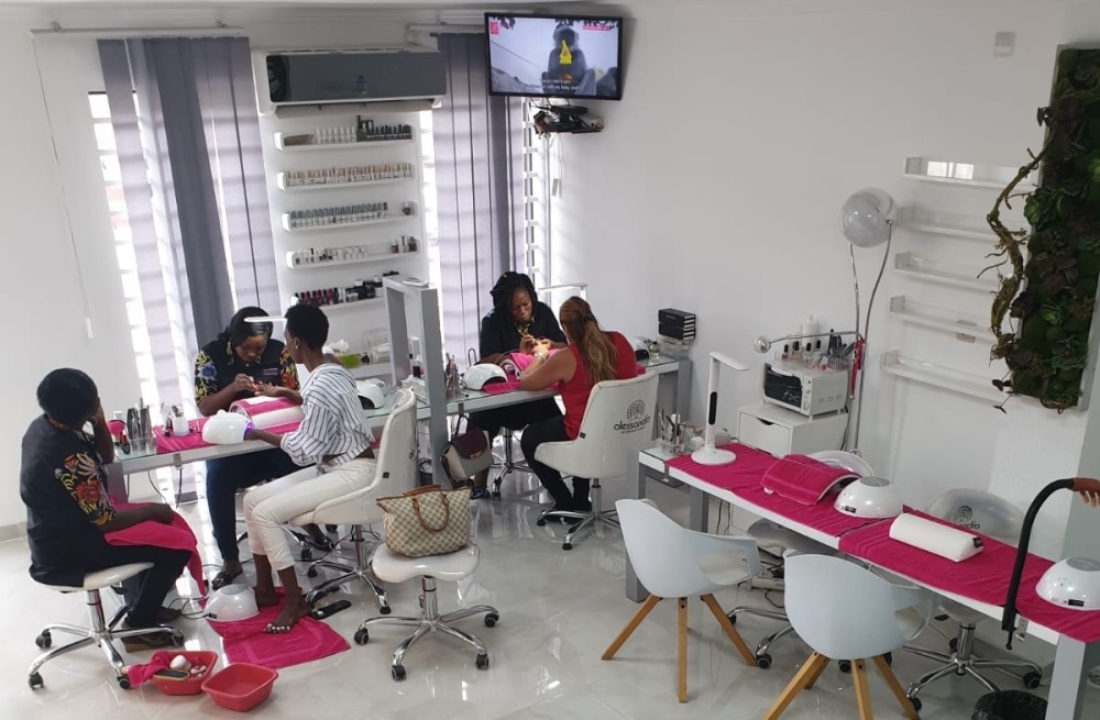 BODYZEN recrute 01 Gérant(e) salon de beauté