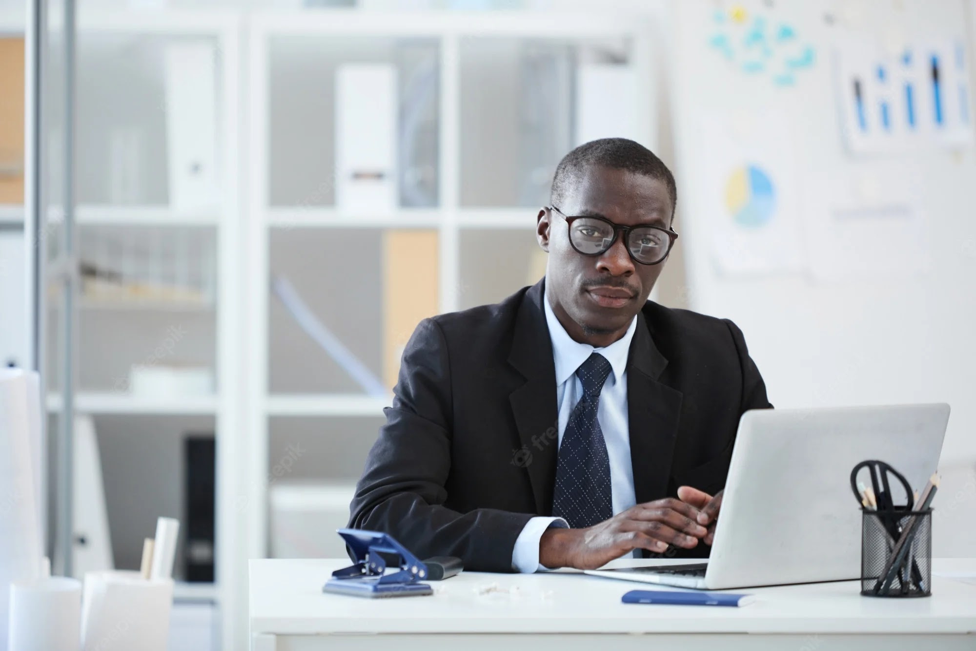 Sunda International recrute un Superviseur Archiviste